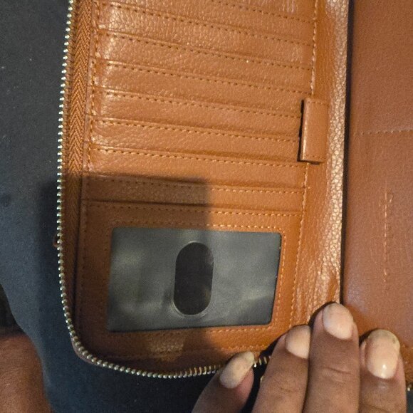 Chelmon Women's Vegan Leather Clutch Wallet with Zip X- Large Capacity - Picture 4 of 9